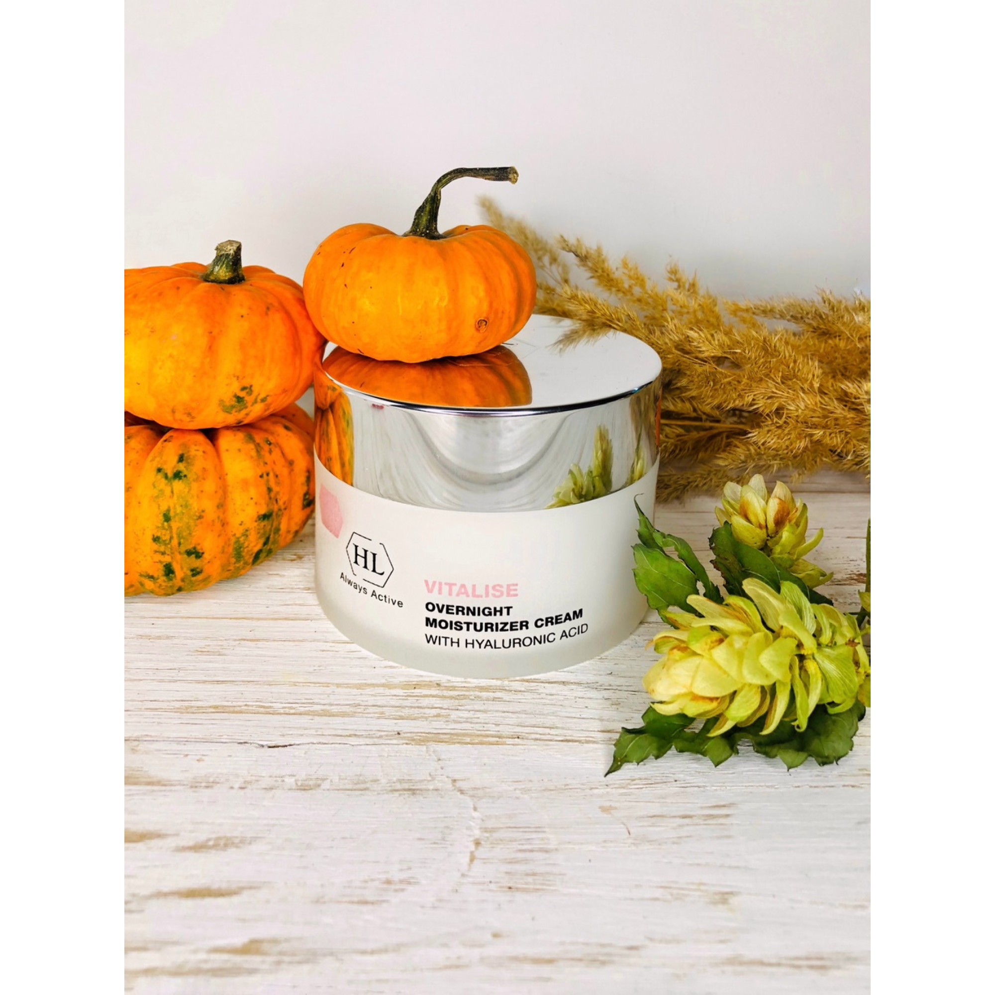 Holy Land VITALISE OVERNIGHT MOISTURIZER CREAM Нічний живильний крем з гіалуроновою кислотою