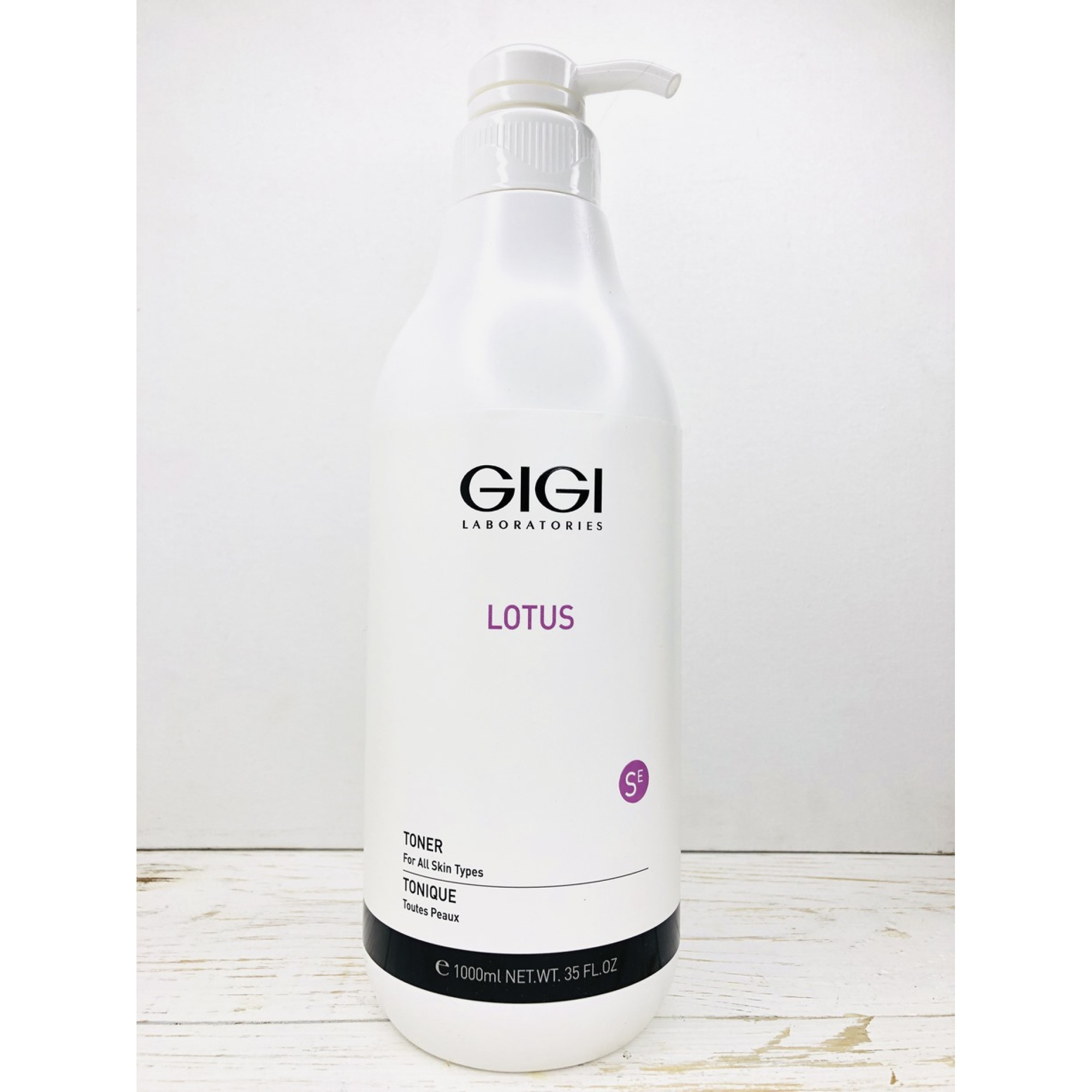 GIGI Тонік для всіх типів шкіри Lotus Toner