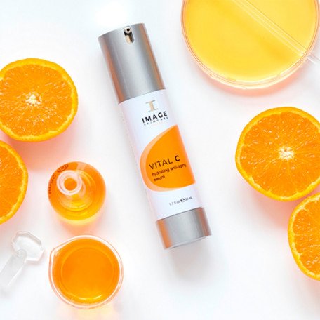 Image Skincare Антіейдж сироватка з вітаміном С Hydrating Anti-Aging Serum