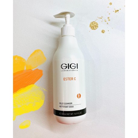 GiGi Ester C mild cleanser Ніжний гель для вмивання з мигдальною кислотою та вітаміном С